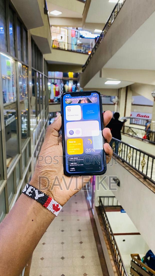 Apple iPhone 11 Pro 256 GB Gray - thumbnail 2