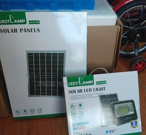 Jsot Js-tg 300 Solar Led Floodlight. - main view