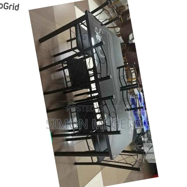 New 6 Sitter Dining Table Available Fare Price