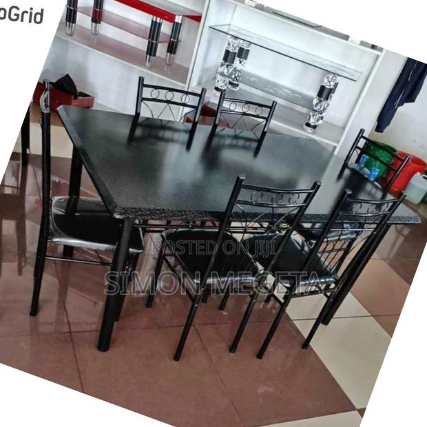 New 6 Sitter Dining Table Available Fare Price