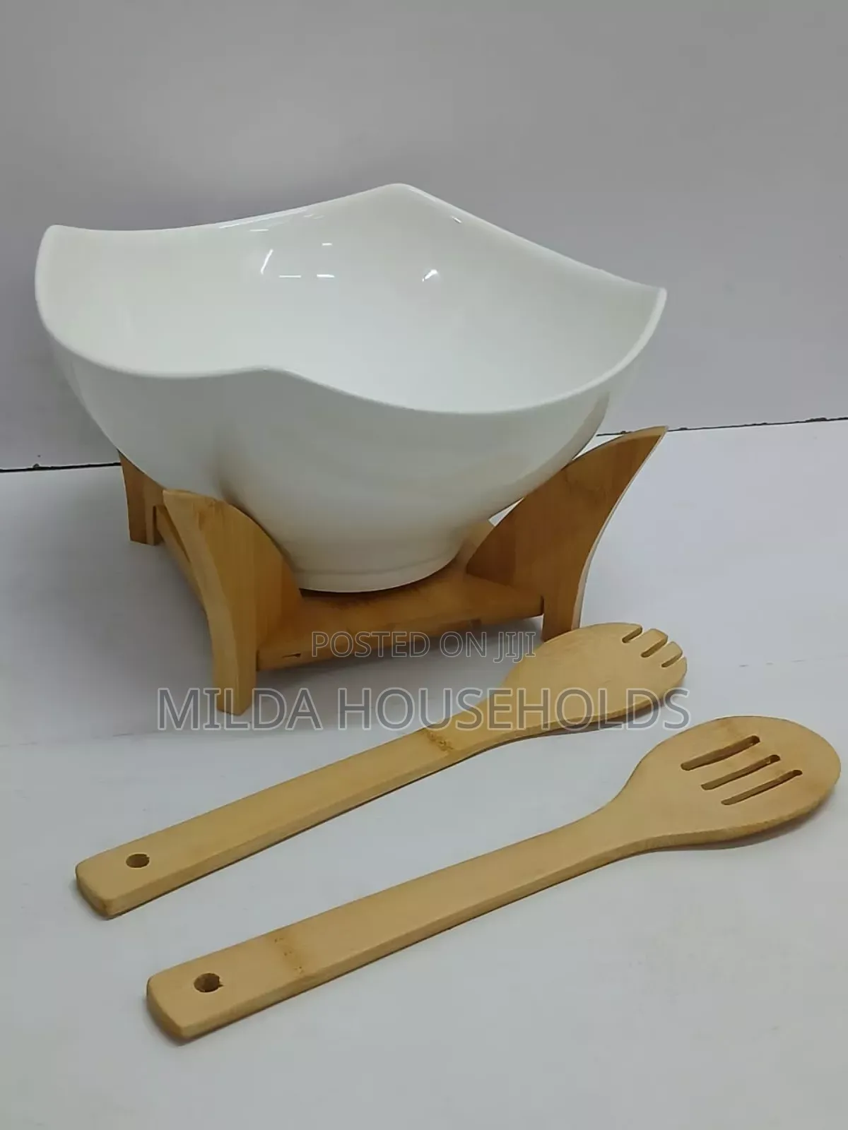 Ceramic Salad Bowl.