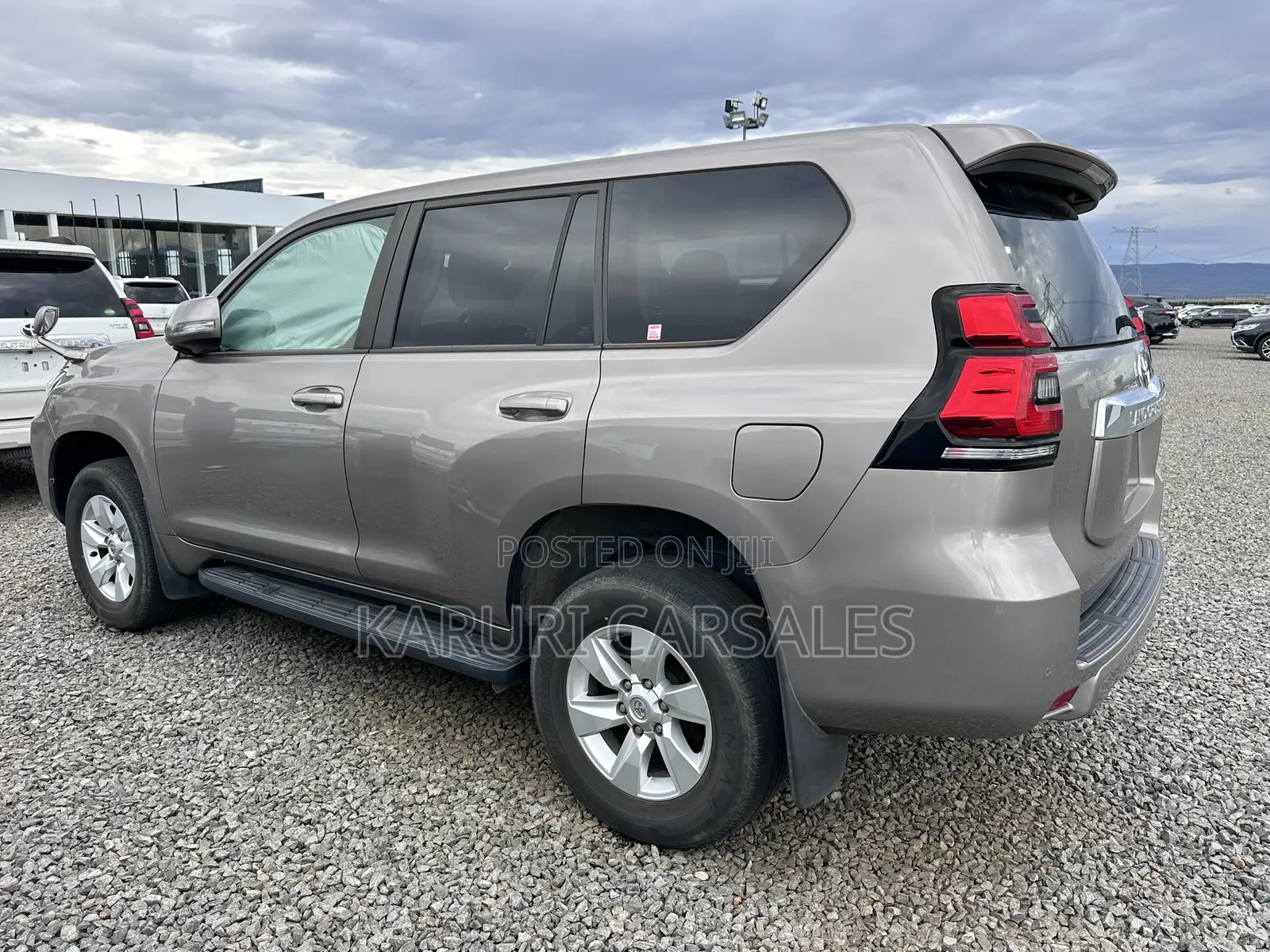 Toyota Land Cruiser Prado 2019 Gray