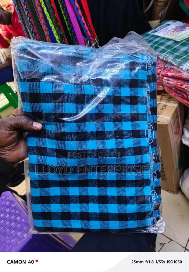 Masaai Shuka - main view