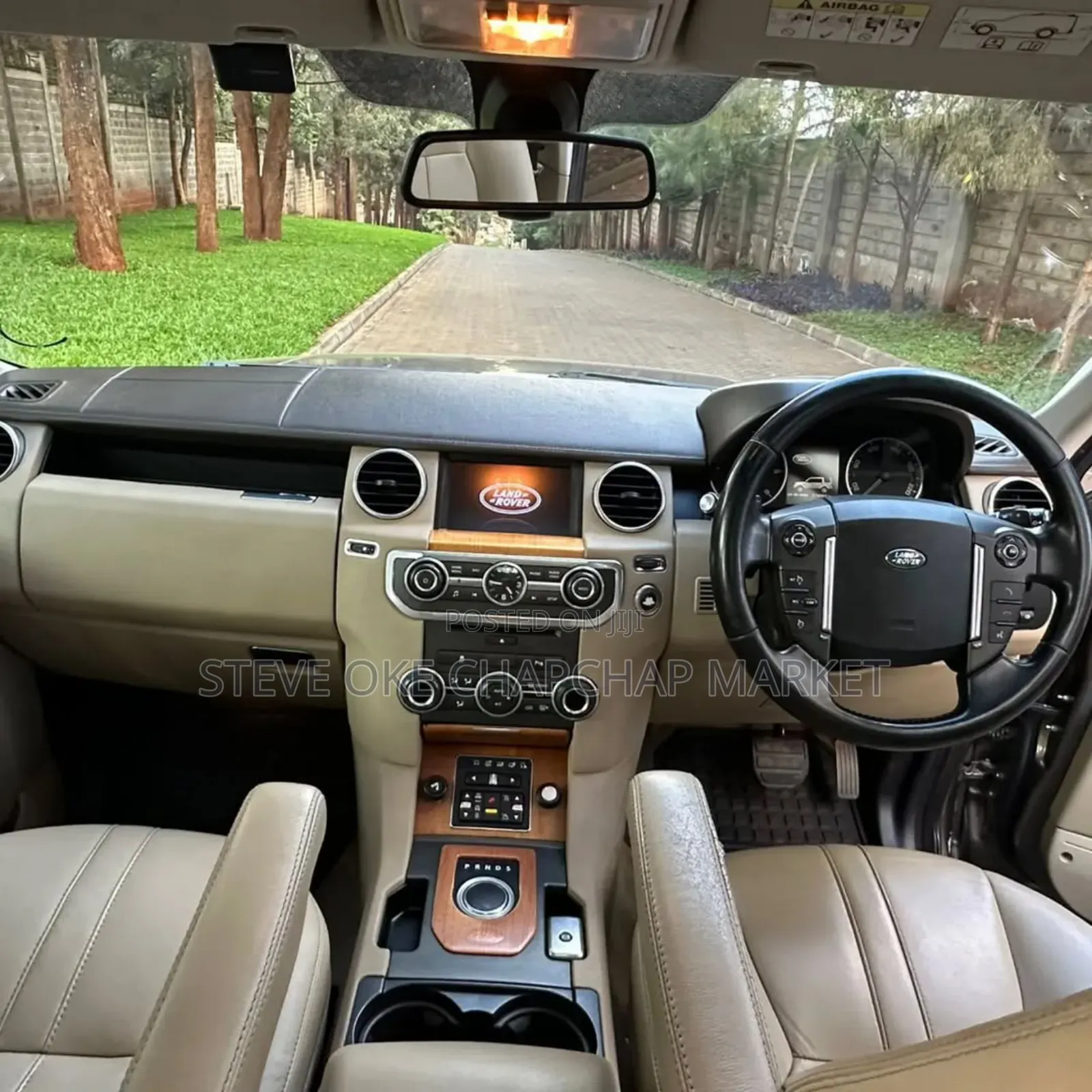 Land Rover Discovery 2013 Gray