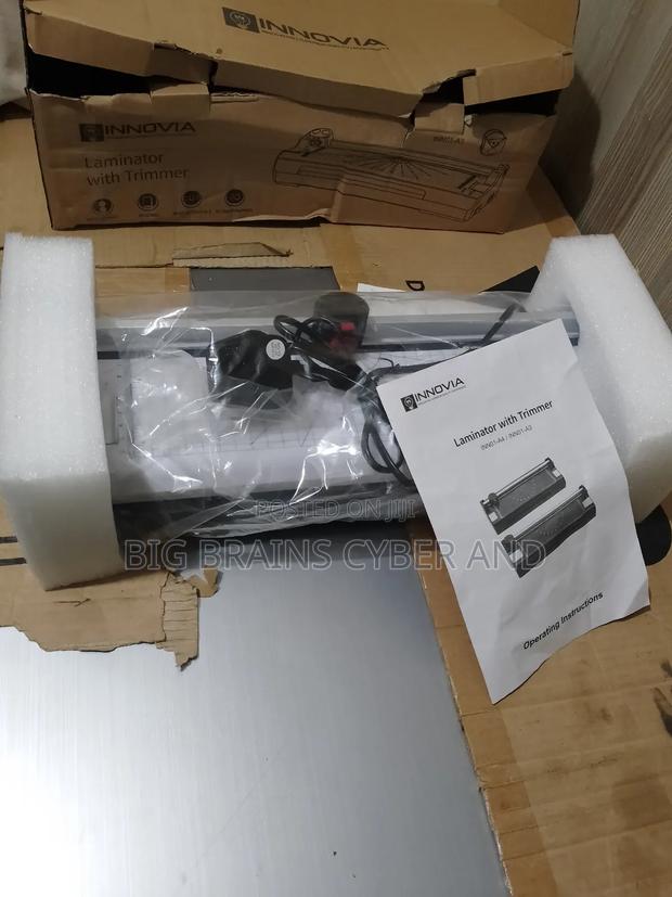 Inovia Laminating Machine - main view