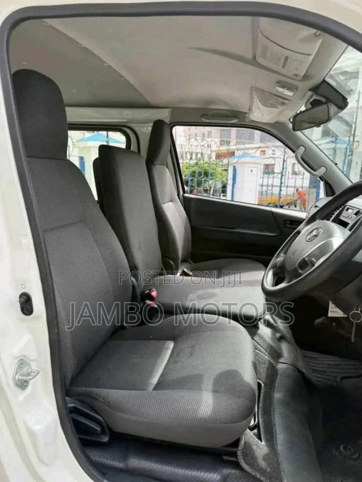Toyota HiAce 2020 White