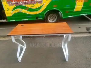 Double Flame Metallic Stand Office Table