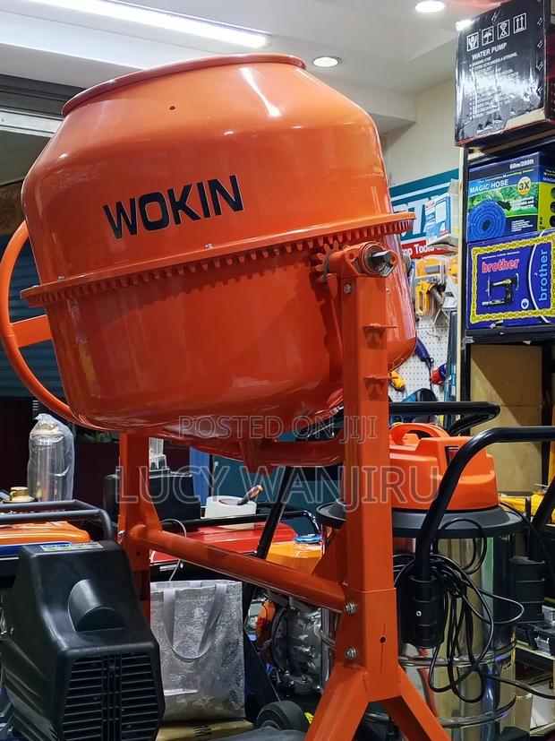 Brand New Concrete Mixer Machine - main view