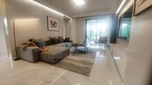 4bdrm Apartment in Hurlingham for sale - main view