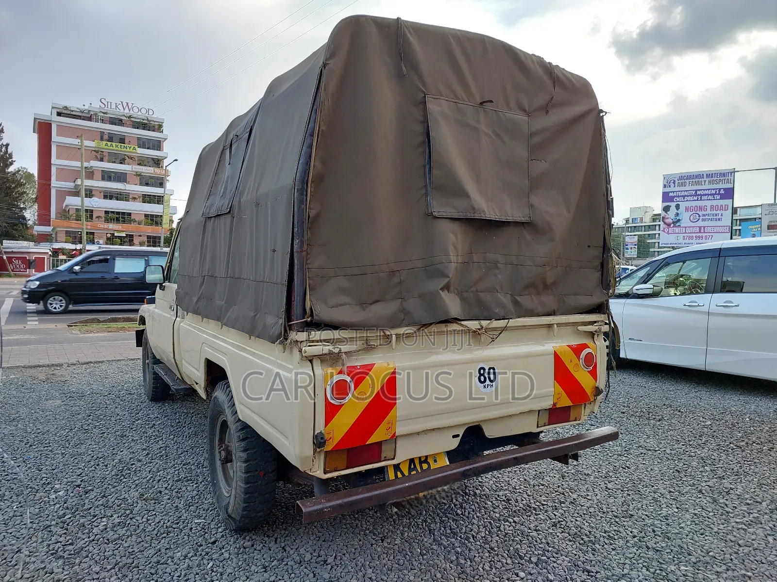 Toyota Land Cruiser 1990 Beige