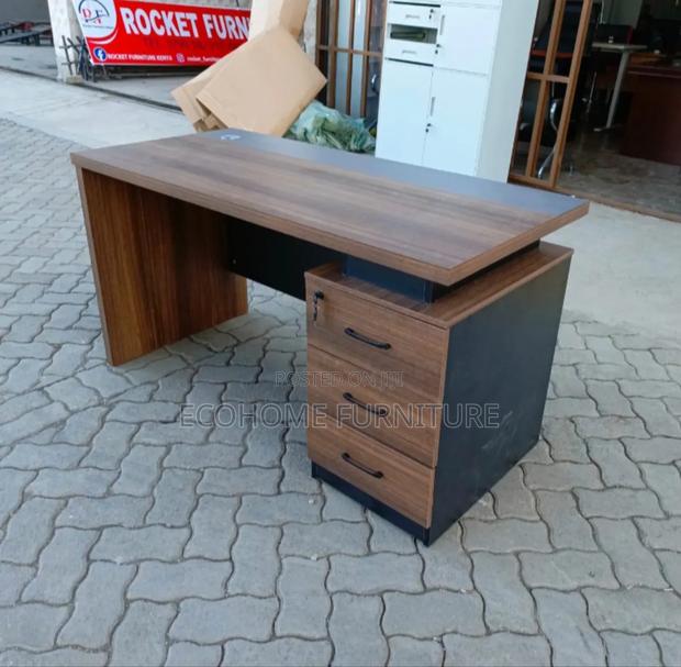 1.4m Office Desk - main view