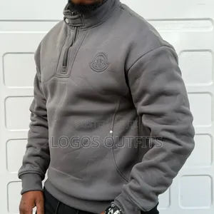 Moncler, Warm and High Quality Hoodies