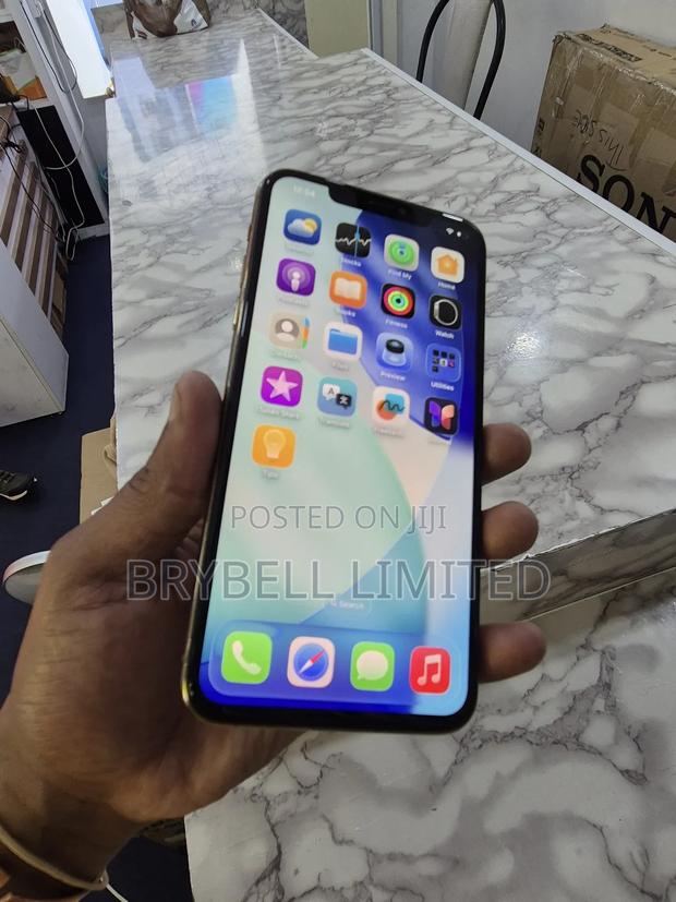 Apple iPhone 11 Pro Max 256 GB Gold - thumbnail 4