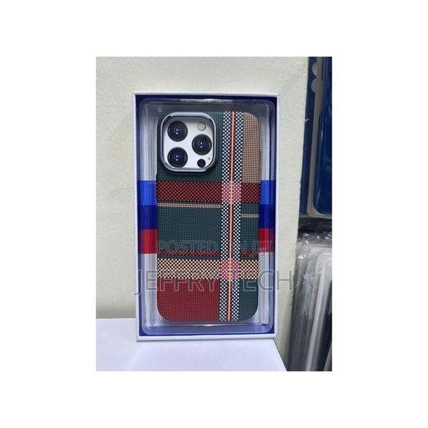 Luxo Carbon Fiber Tribal Magsafe Case for iPhone 14 Pro Max