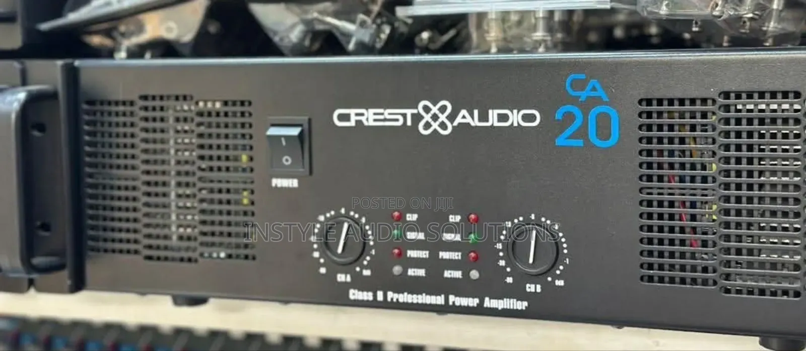C20 Crest Audio Ca20 Powered Amplifier 2 Channels