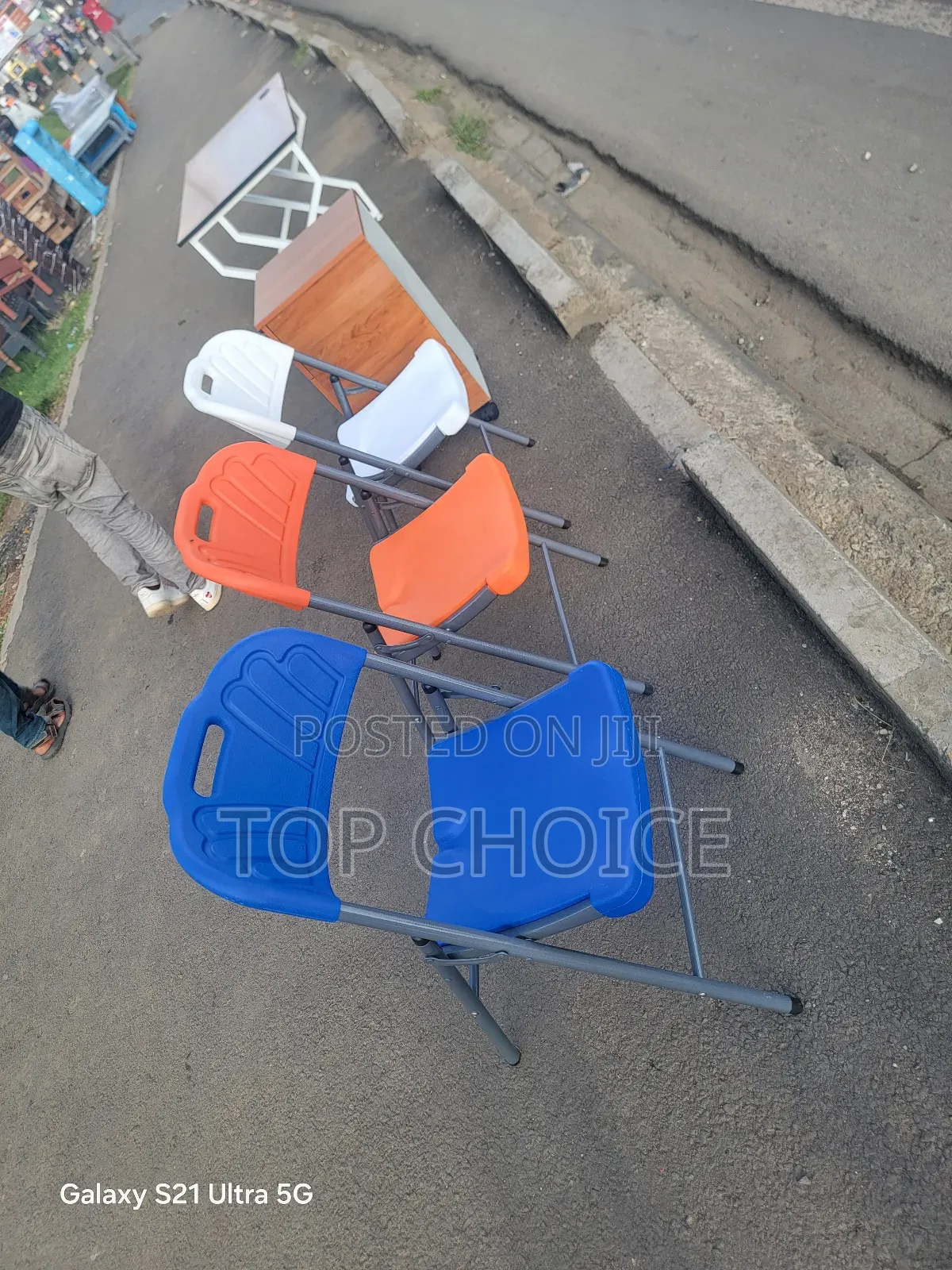 Foldable Chairs :, Multiple Colour's
