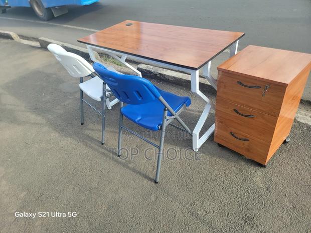 1.4m Table and 2 Chairs - main view