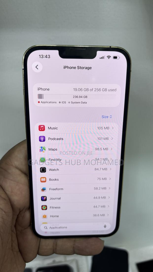 Apple iPhone 13 Pro Max 256 GB Gold - thumbnail 2