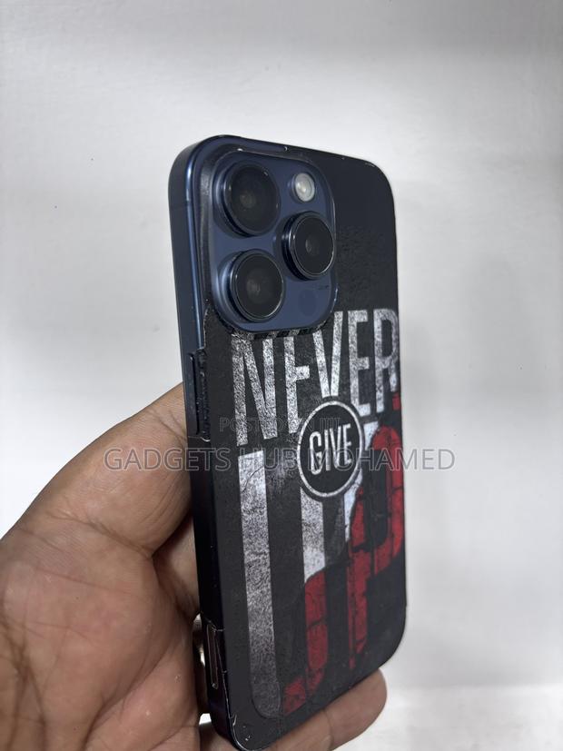 Apple iPhone 15 Pro 256 GB - thumbnail 6