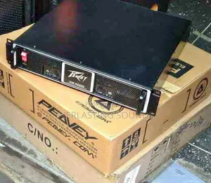 Peavey Cs 4000 Power Amplifier.