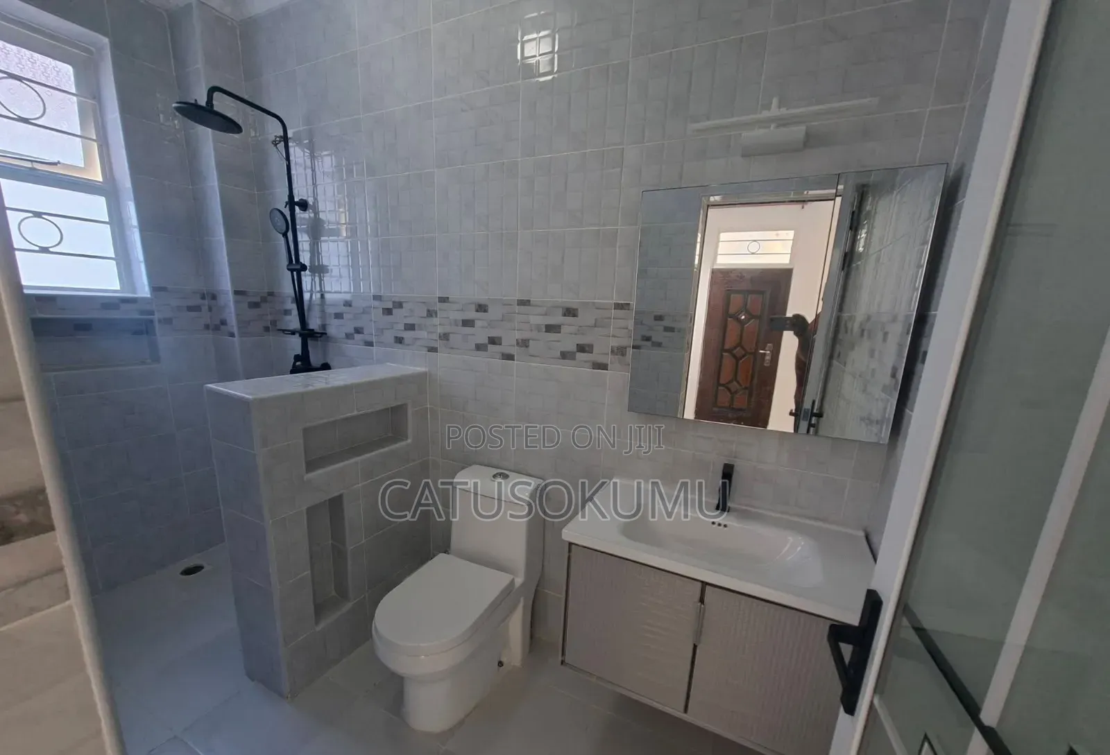 5bdrm Maisonette in Kitengela for sale