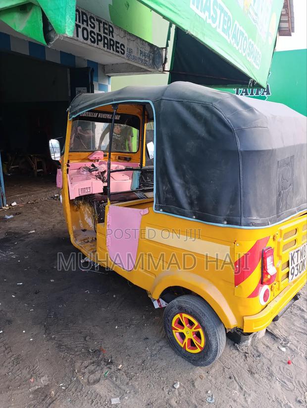 Bajaj RE 2017 Blue - thumbnail 6