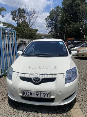 Toyota Auris 2009 White