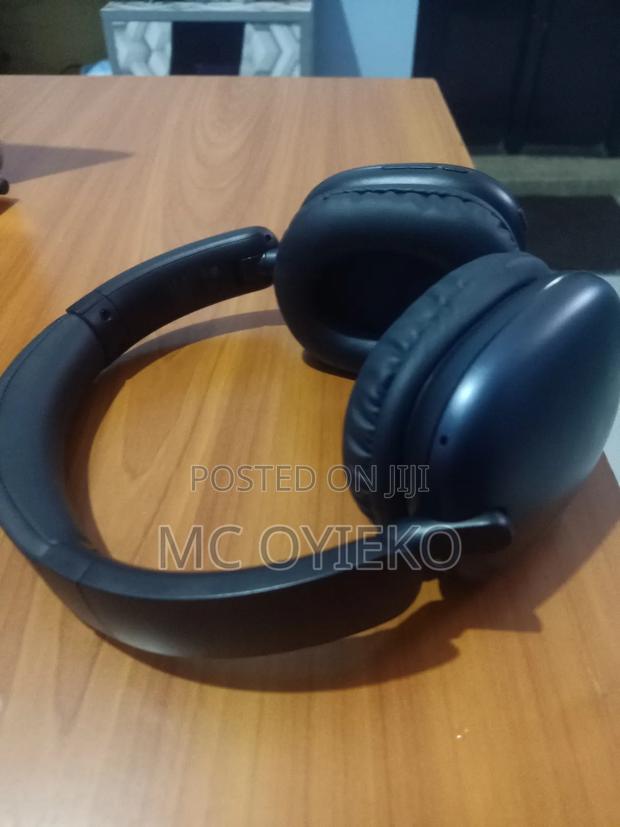 Head Phones - thumbnail 4