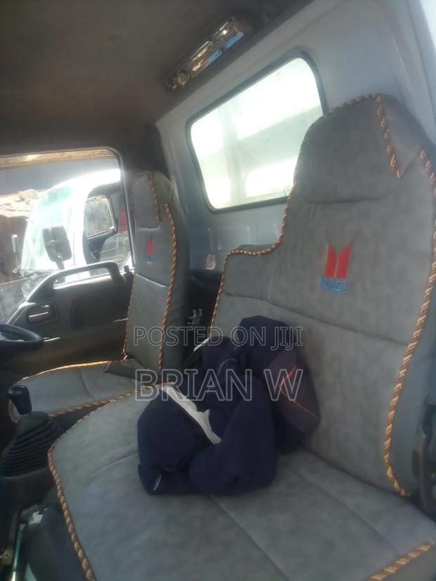 Isuzu Elf NHR 2007 White - thumbnail 2