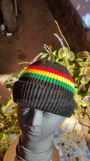 Knitted Beanies Ke