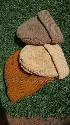 Knitted Beanies Ke