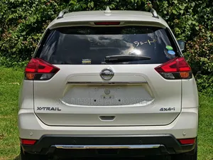 Nissan X-Trail 2.0 Petrol AWD 2019 White