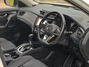 Nissan X-Trail 2.0 Petrol AWD 2019 White