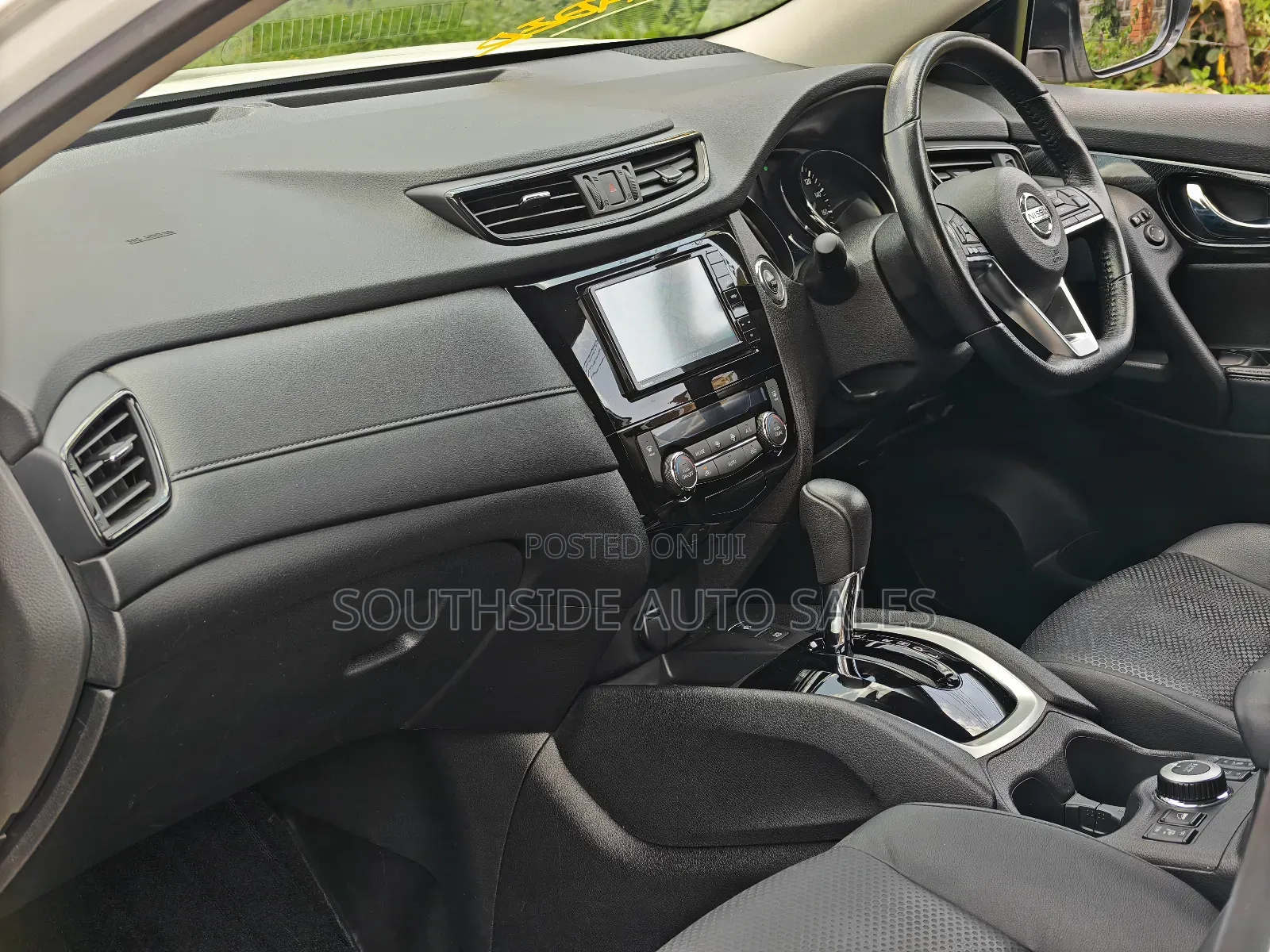 Nissan X-Trail 2.0 Petrol AWD 2019 White