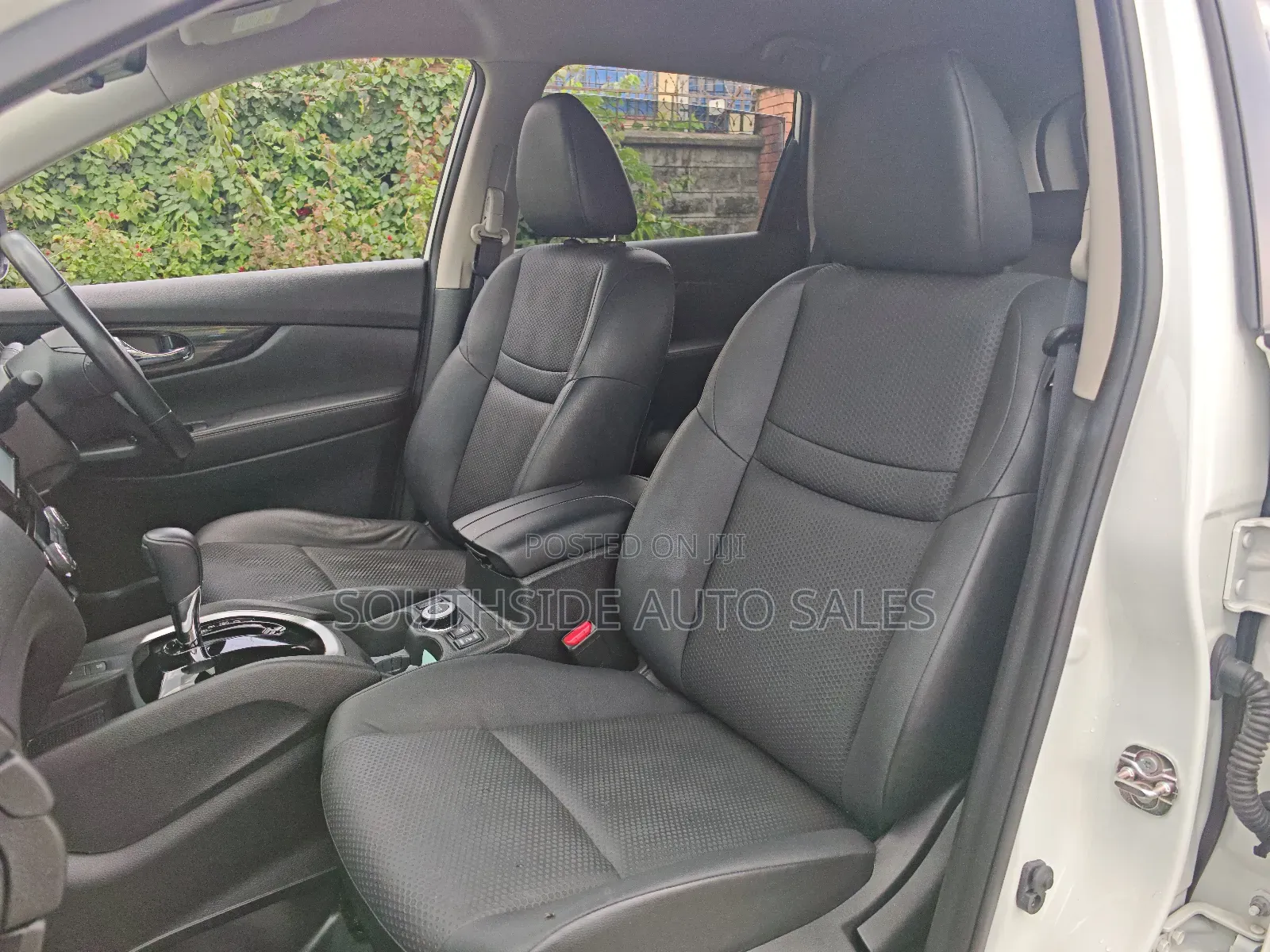 Nissan X-Trail 2.0 Petrol AWD 2019 White