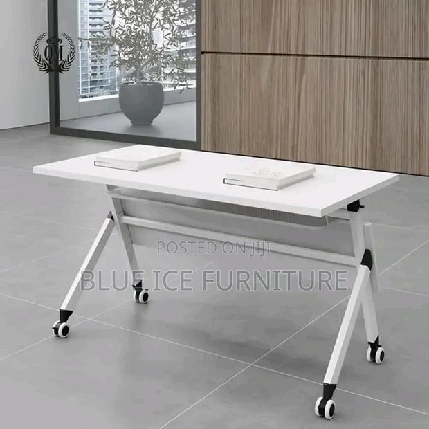 Imported Training Folding Table - main view