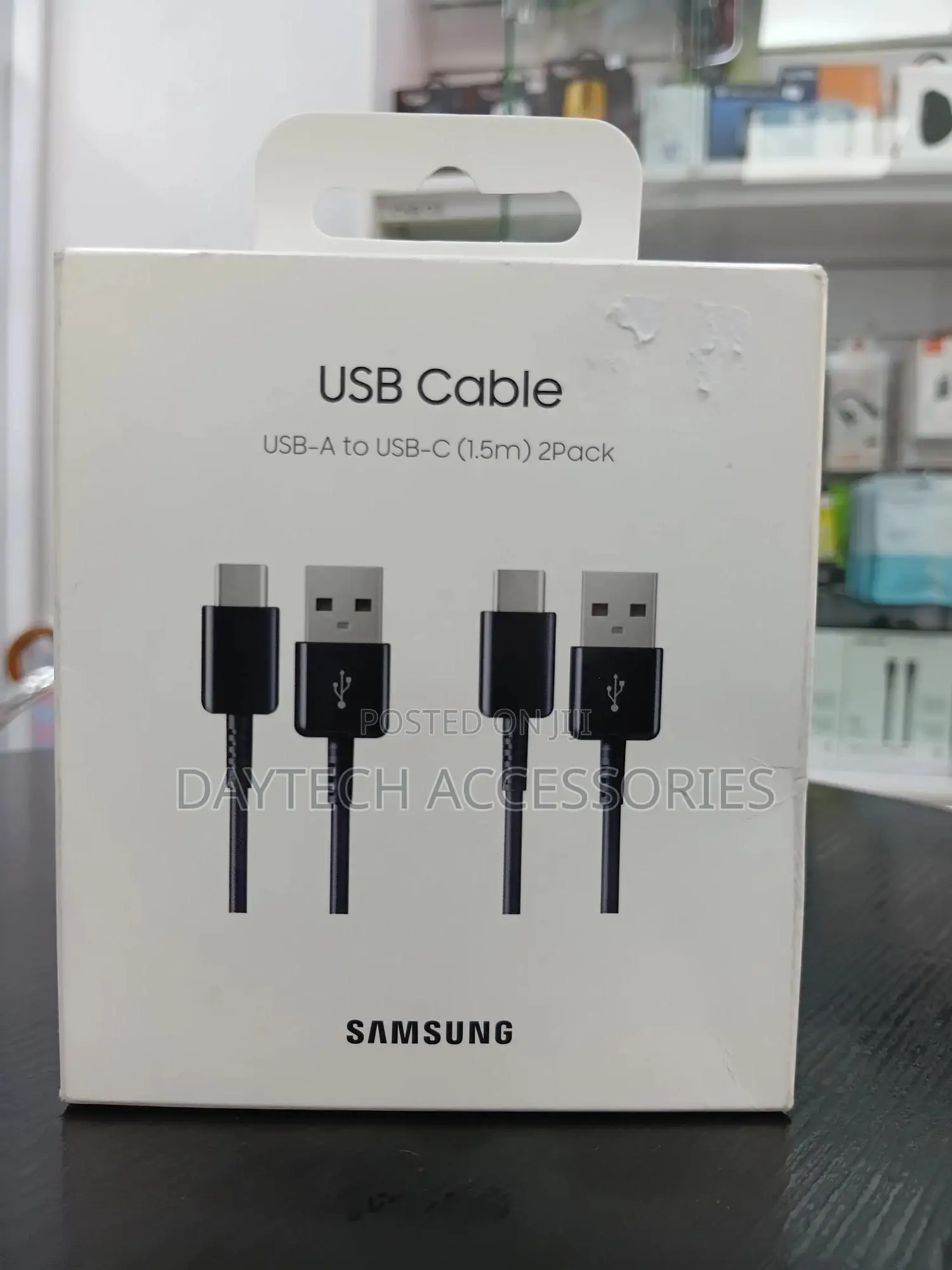 This Is a Samsung Usb-a to Usb-C Cable (1.5m) 2-Pack.