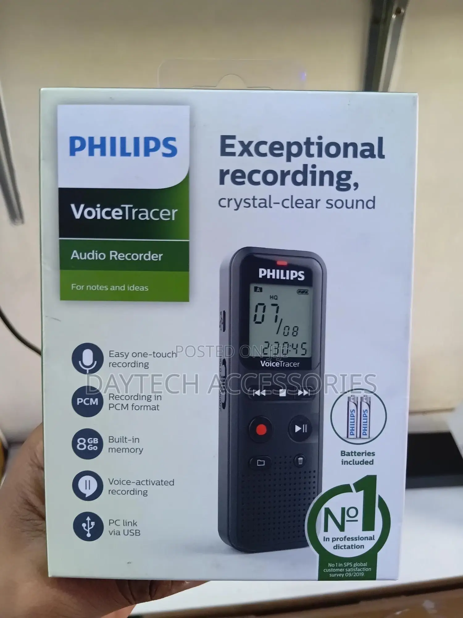 This Is a Philips Voicetracer Dvt1160 Audio Recorder.