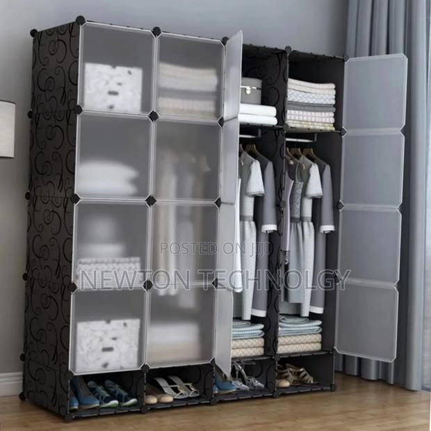 Portable 4- Column Plastic Wardrobes
