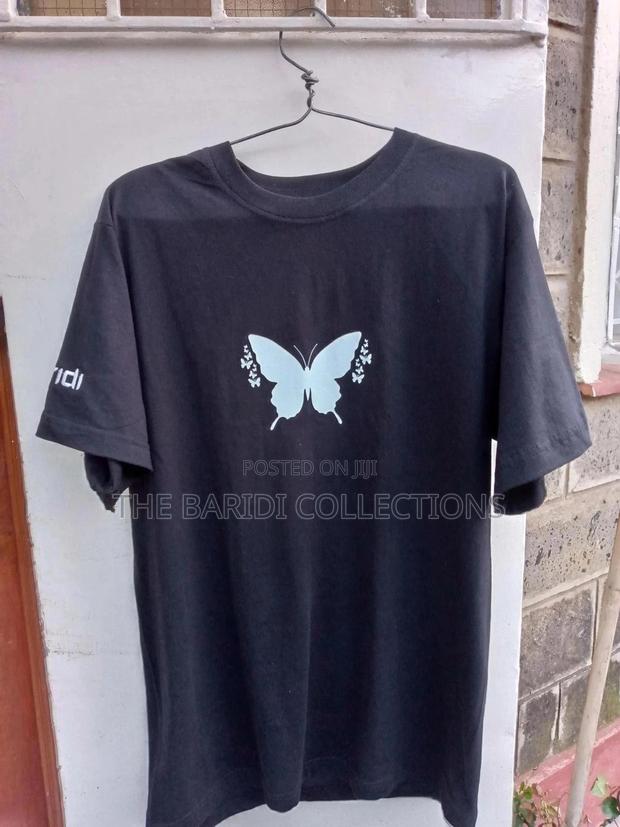 The Baridi Collections, T-Shirt( All Strong People Are Kind)