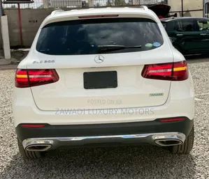 Mercedes-Benz GLC-Class 2018 White