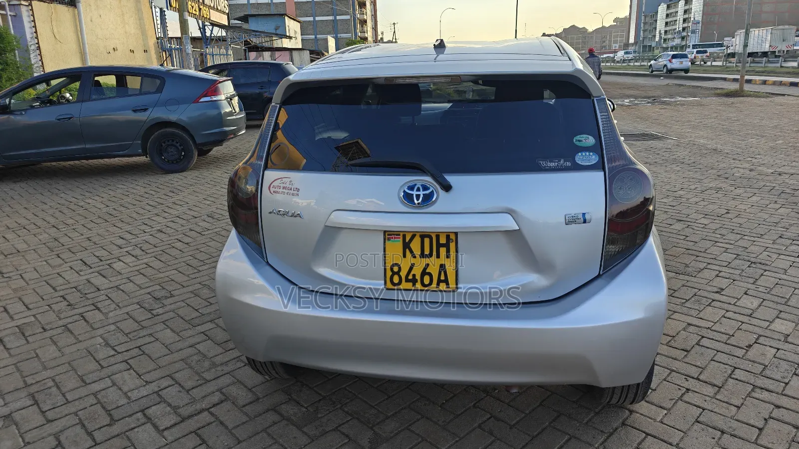 Toyota Aqua 2016