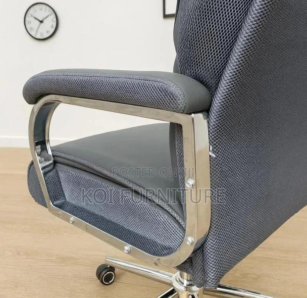Office Chair; High Backrest Grey Executive Leather Padded Seats - thumbnail 6