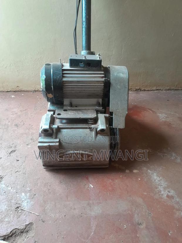 Sanding Machine. - thumbnail 3