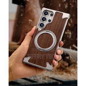 Magnetic Wood-Armor Wooden Cover for Samsung S25 Ultra – Brushed Silv - thumbnail 2