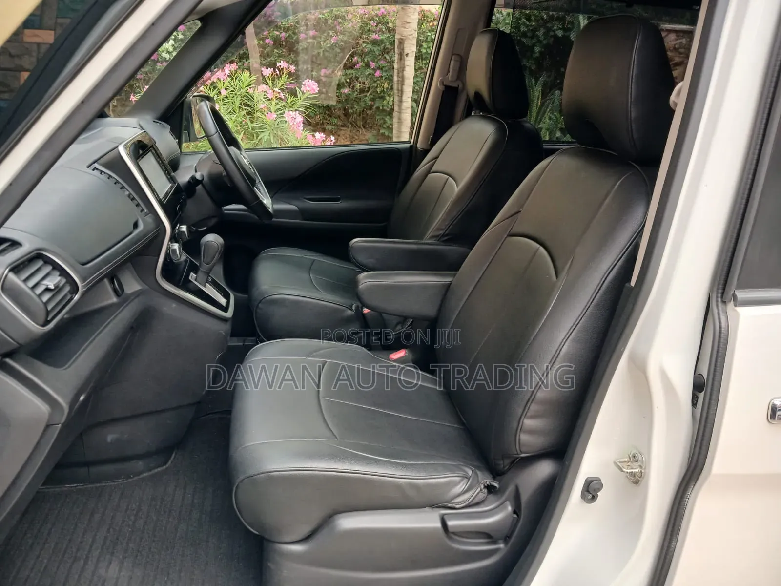 Nissan Serena 2019 White