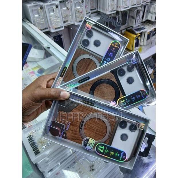 Magnetic Wood-Armor Case ( iPhone 17 Pro Maxtitanium Finish Edition - main view