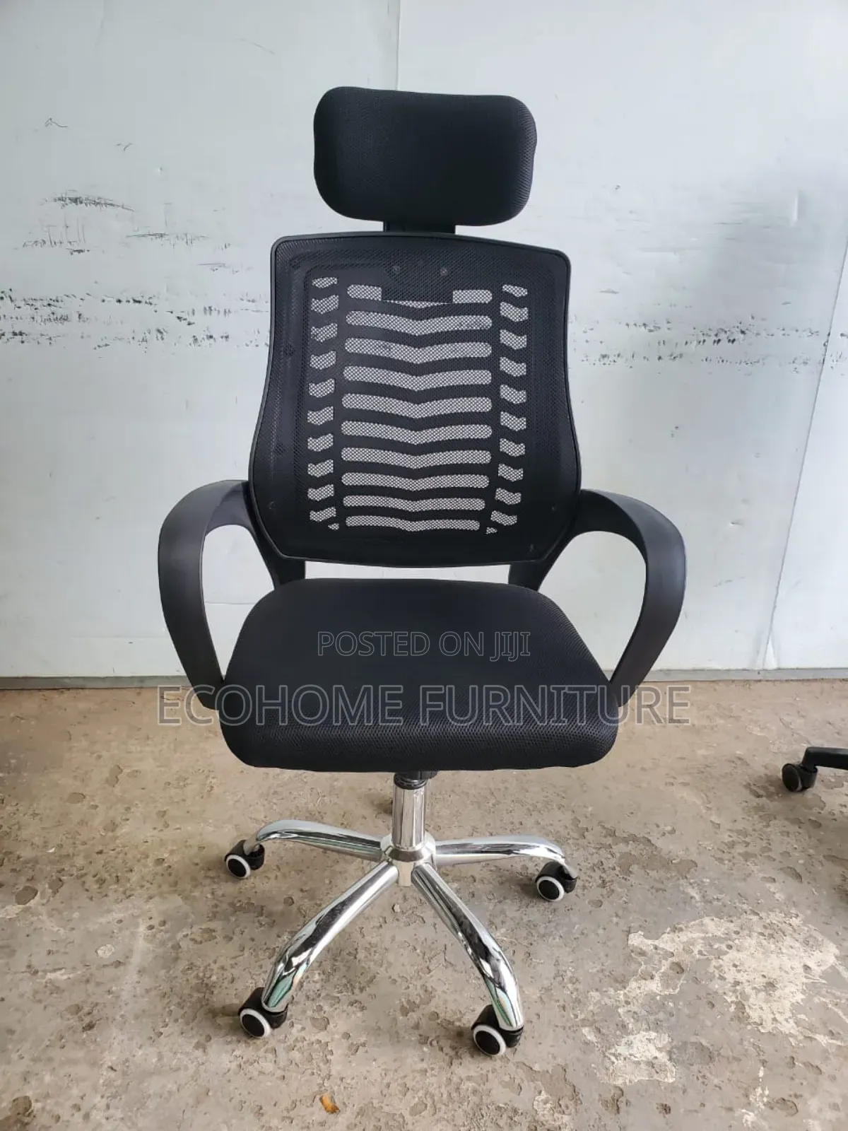 Ergonomic Comfort Headrest Office Chair