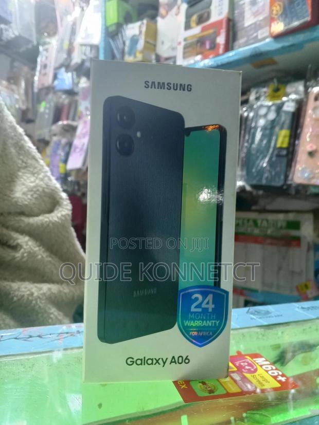 New Samsung Galaxy A06 64 GB Black - thumbnail 3