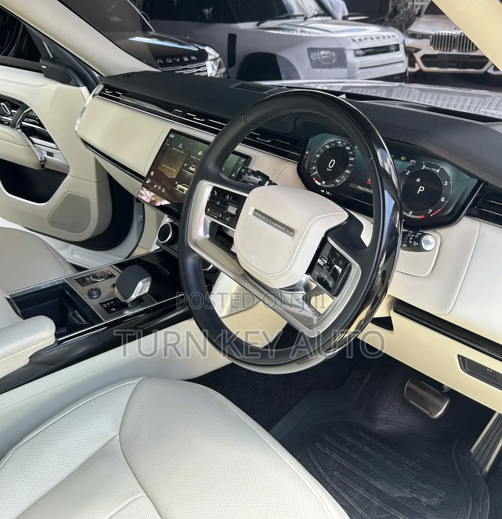 Land Rover Range Rover Vogue 2022 White